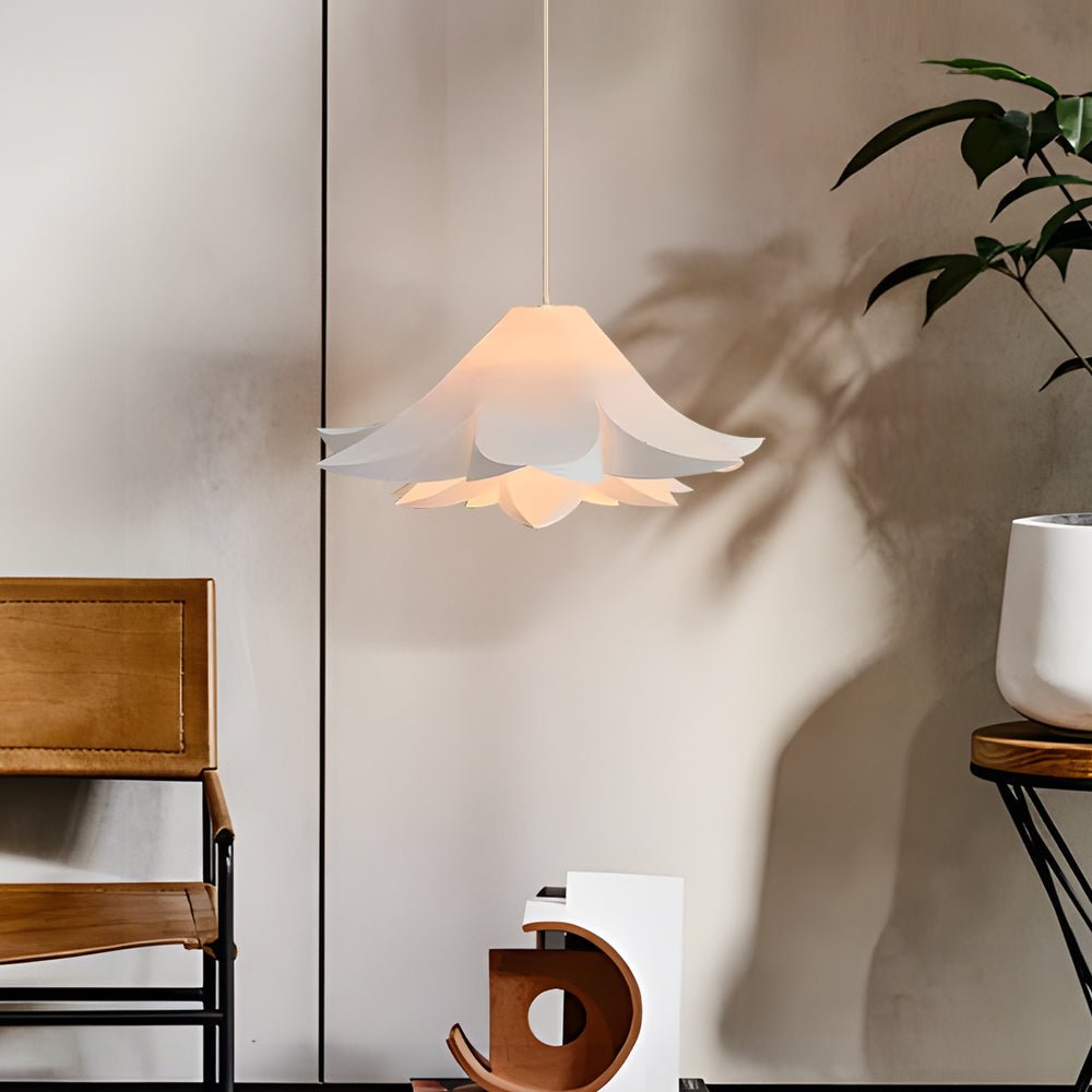 Nordic White Petals Flower Chandeliers - 3 Step Dimming Minimalist Lighting  

Enhance your space with our Creative White Petals Flower Chandelier, featuring a sleek Nordic design and innovative 3-step dimming functionality. Perfect for adding elegance to