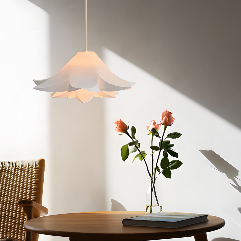 Nordic White Petals Flower Chandeliers - 3 Step Dimming Minimalist Lighting  

Enhance your space with our Creative White Petals Flower Chandelier, featuring a sleek Nordic design and innovative 3-step dimming functionality. Perfect for adding elegance to