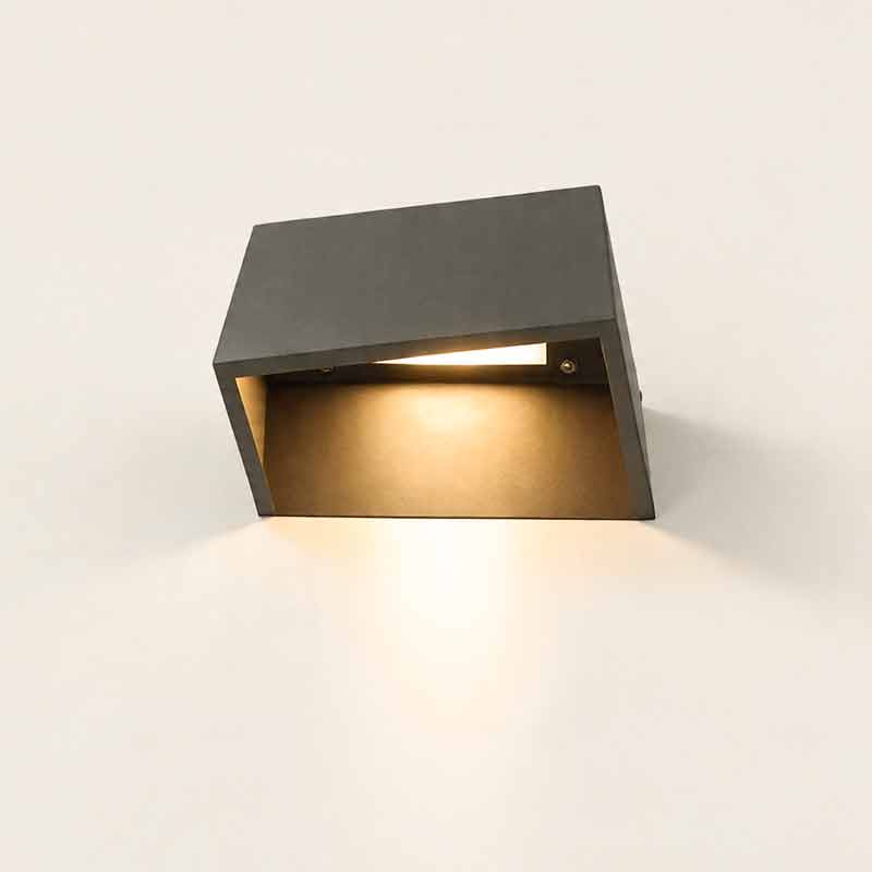 Cube Path Light - Geometric Outdoor Landscape Lighting for Garden and Walkway
