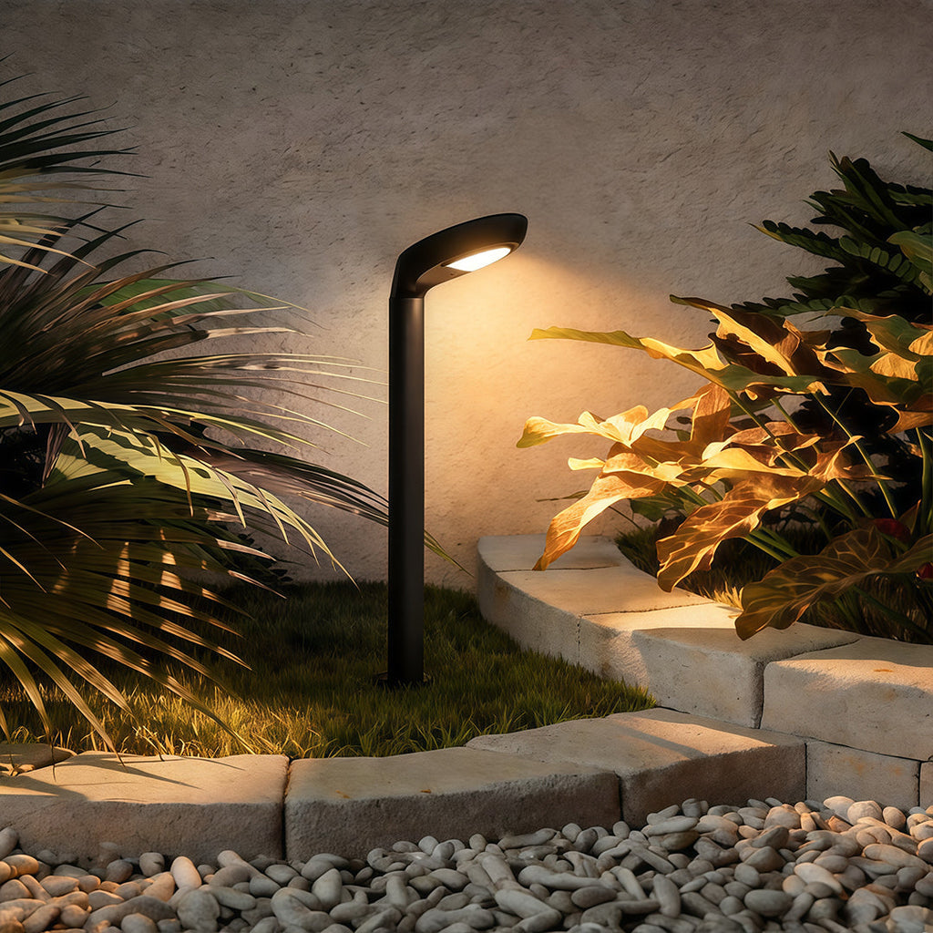Curved Bollard Light - Minimalist Solar-Powered Black Aluminum Lamp