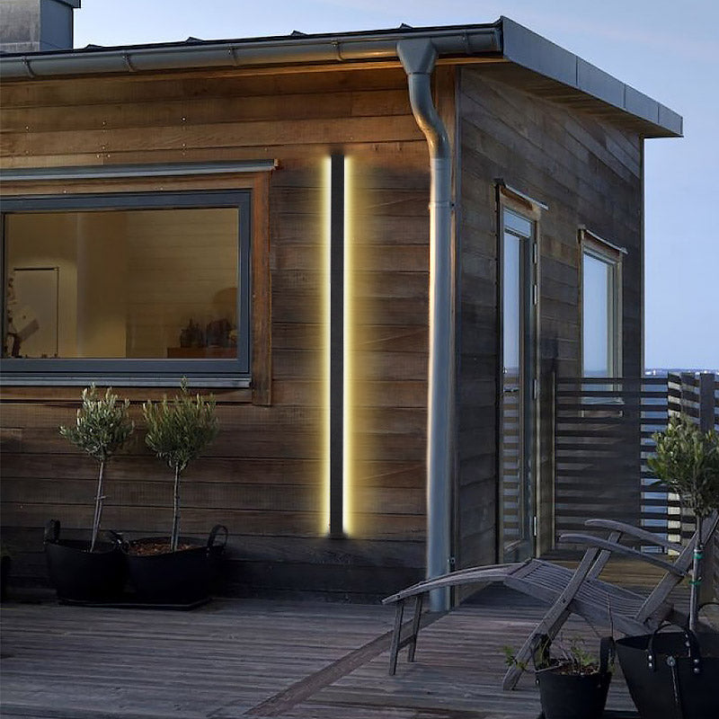 Modern LED Linear Wall Light - Black Outdoor Lighting
