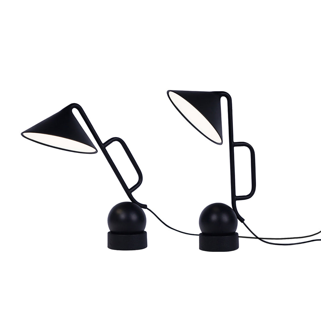 Black Metal Industrial LED Desk Lamp - Modern Study Lighting
