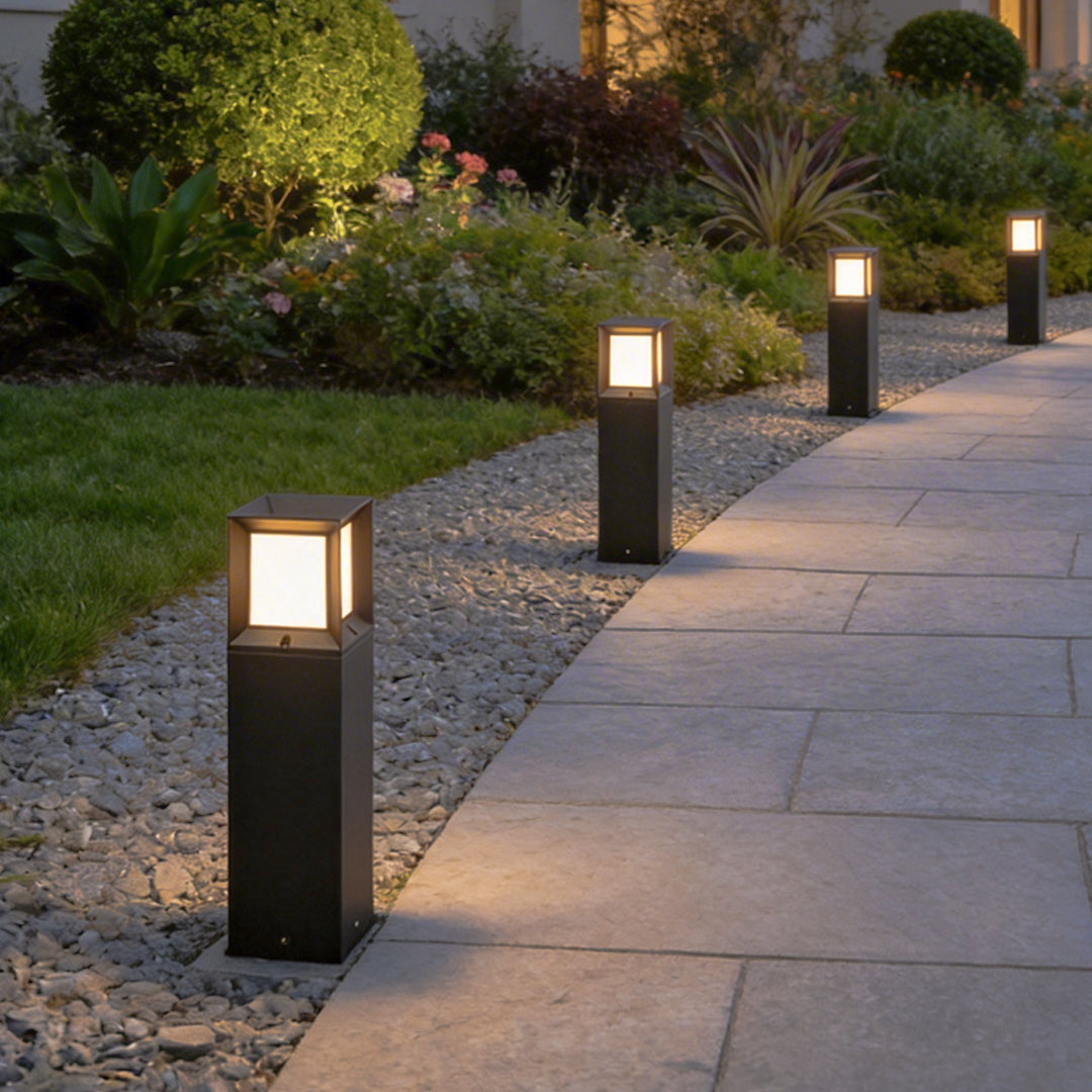 Classic LED Tall Bollard Lights - Sleek Weatherproof Path Lighting for Landscape