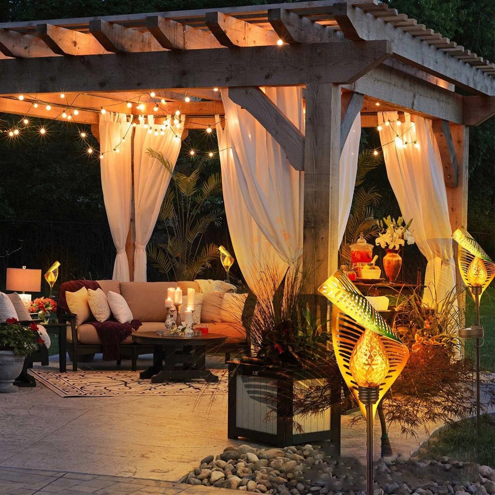 Elegant Curled Leaf Solar Lawn Light LED Metal Post Lamp