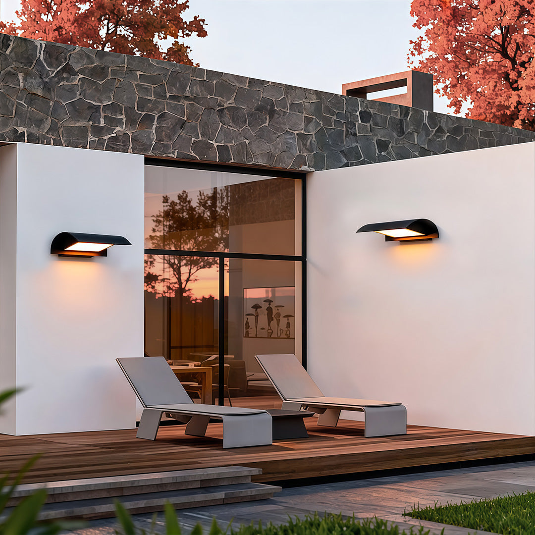 Modern Waterproof LED Wall Light for Outdoor Use