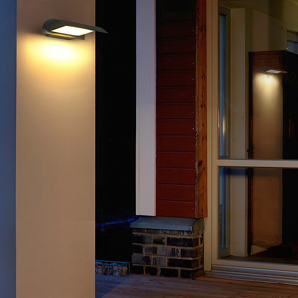 Modern Waterproof LED Wall Light for Outdoor Use