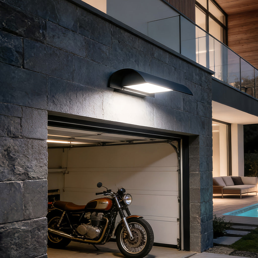 Modern Waterproof LED Wall Light for Outdoor Use