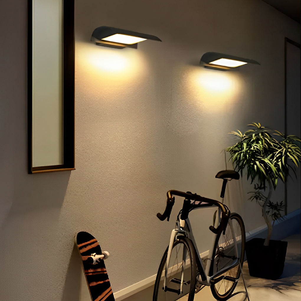 Modern Waterproof LED Wall Light for Outdoor Use
