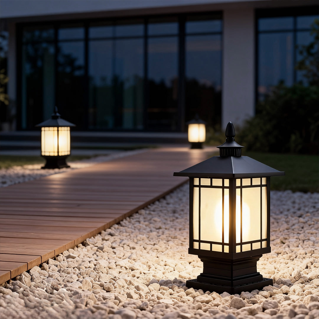 Modern Waterproof Street Light Pillar - Retro Outdoor Lighting Solution