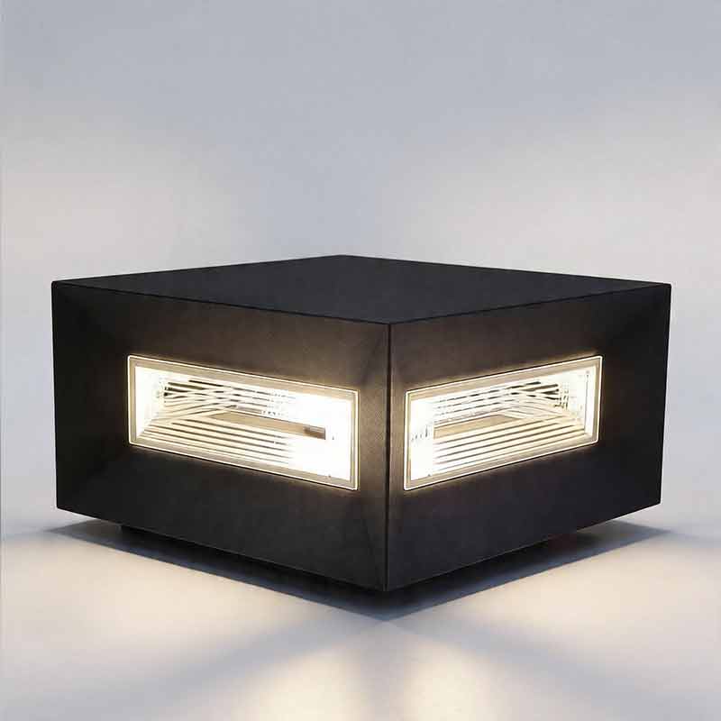 Square Pillar LED Solar Fence Post Light - Modern Cube Design, Outdoor Lighting Solution for Patios and Gardens