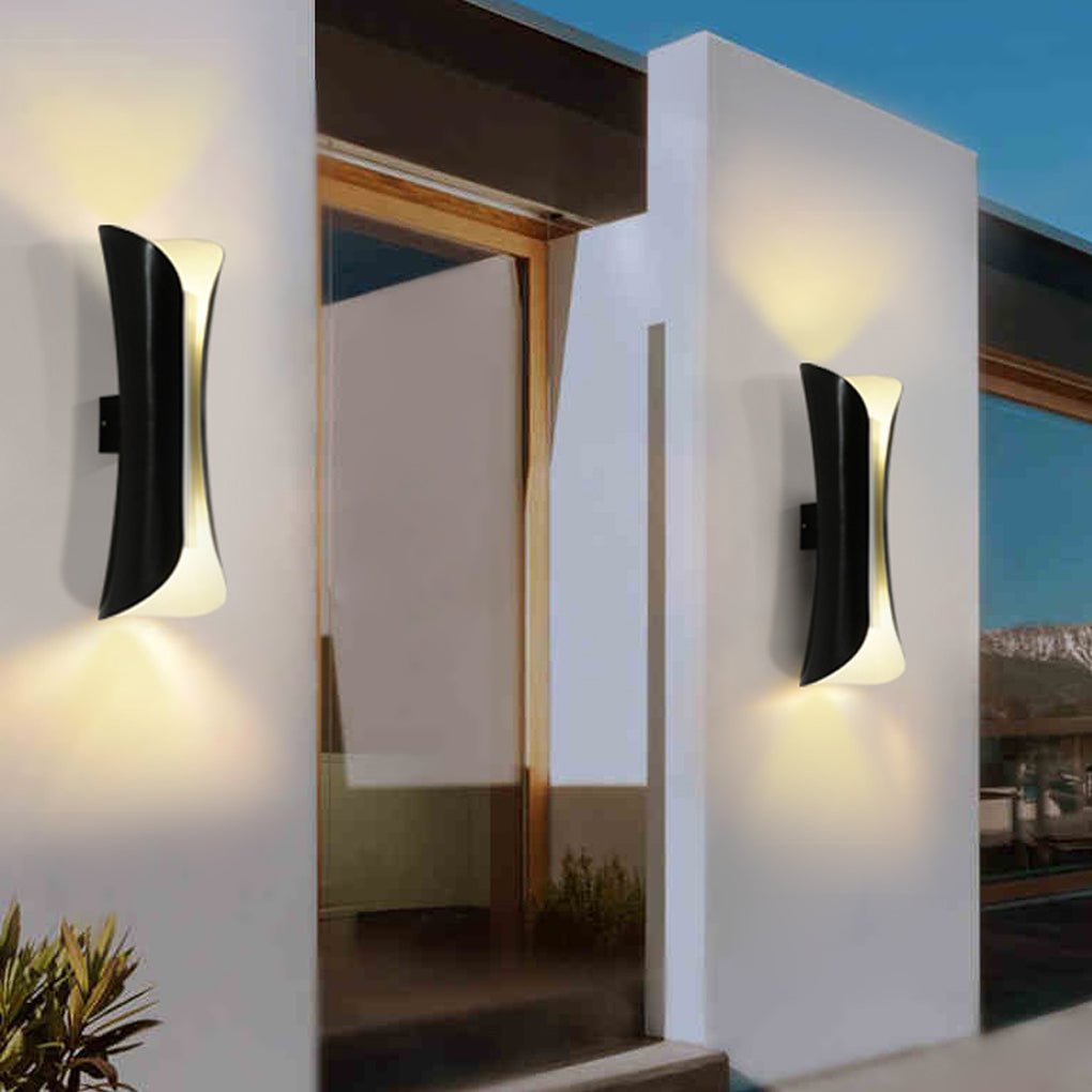 Indoor Up Down Nordic LED Wall Light - Minimalist Design, Modern Illumination, Energy Efficient Lighting