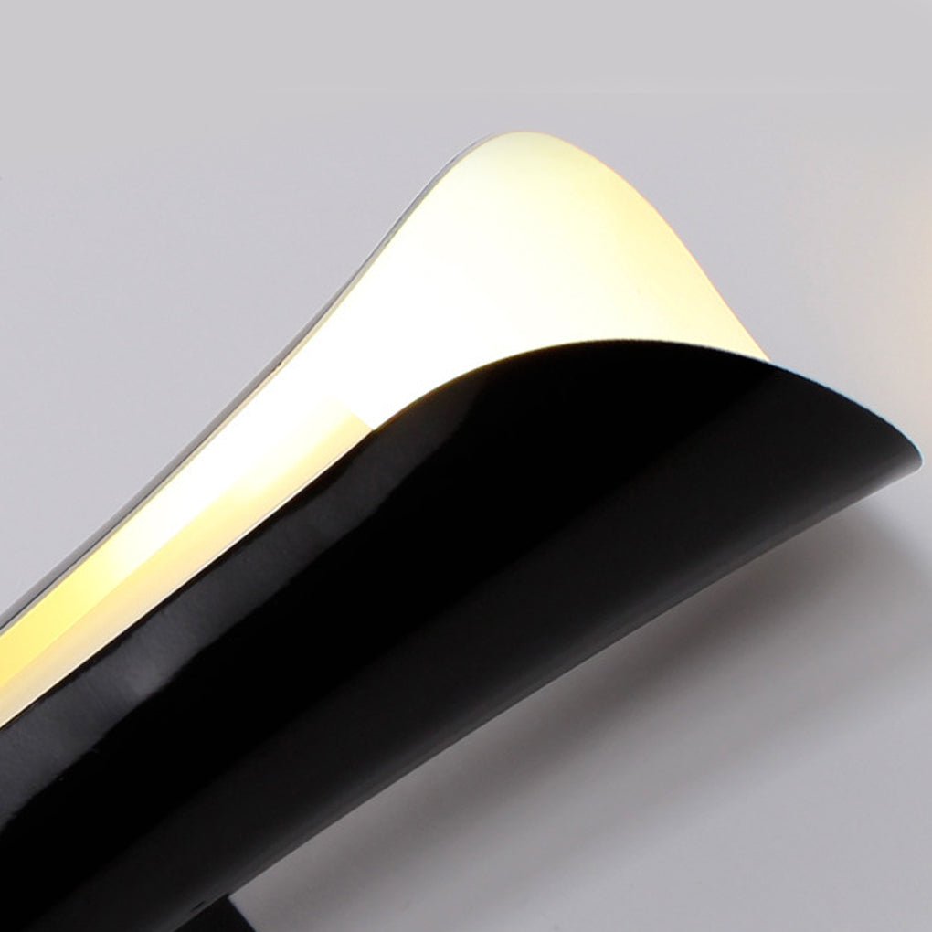 Indoor Up Down Nordic LED Wall Light - Minimalist Design, Modern Illumination, Energy Efficient Lighting