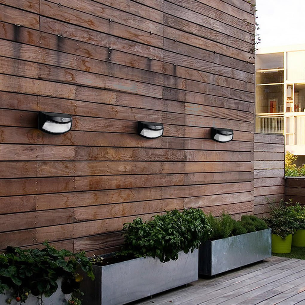 Intelligent Solar LED Wall Light with Motion Sensor for Outdoor Use