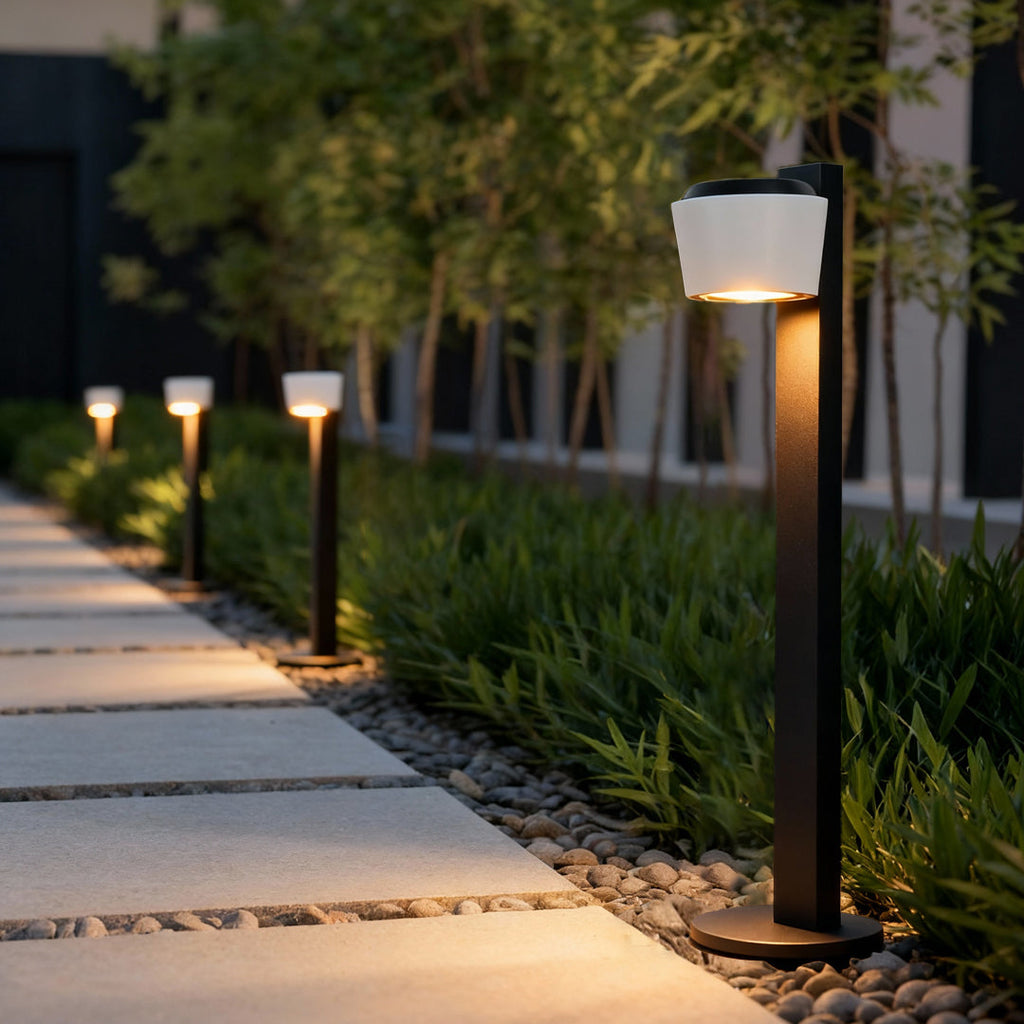 Modern Minimalist Aluminum Garden Path Light - Durable Outdoor Illumination, Solar LED Lighting, Elegant Landscape Design
