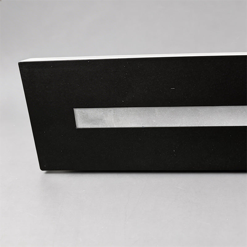 Modern LED Linear Black Wall Sconce - Iron Light Fixture
