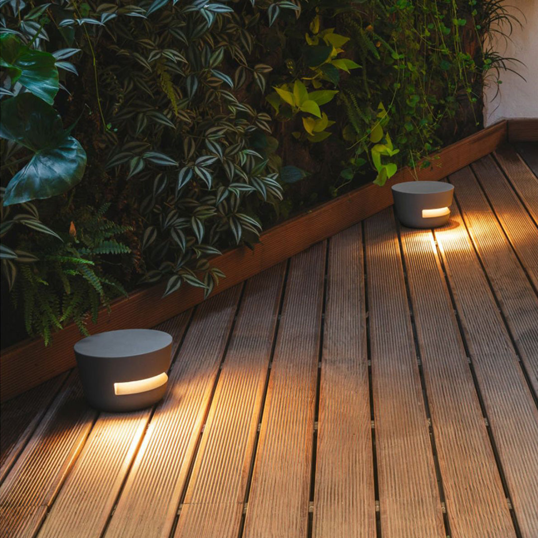 Black Pathway Lights - Sleek Minimalist Design Lawn Lighting for Modern Outdoor Spaces