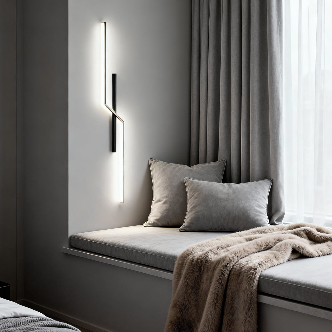 Modern Minimalist LED Wall Sconce - Sleek Decorative Light