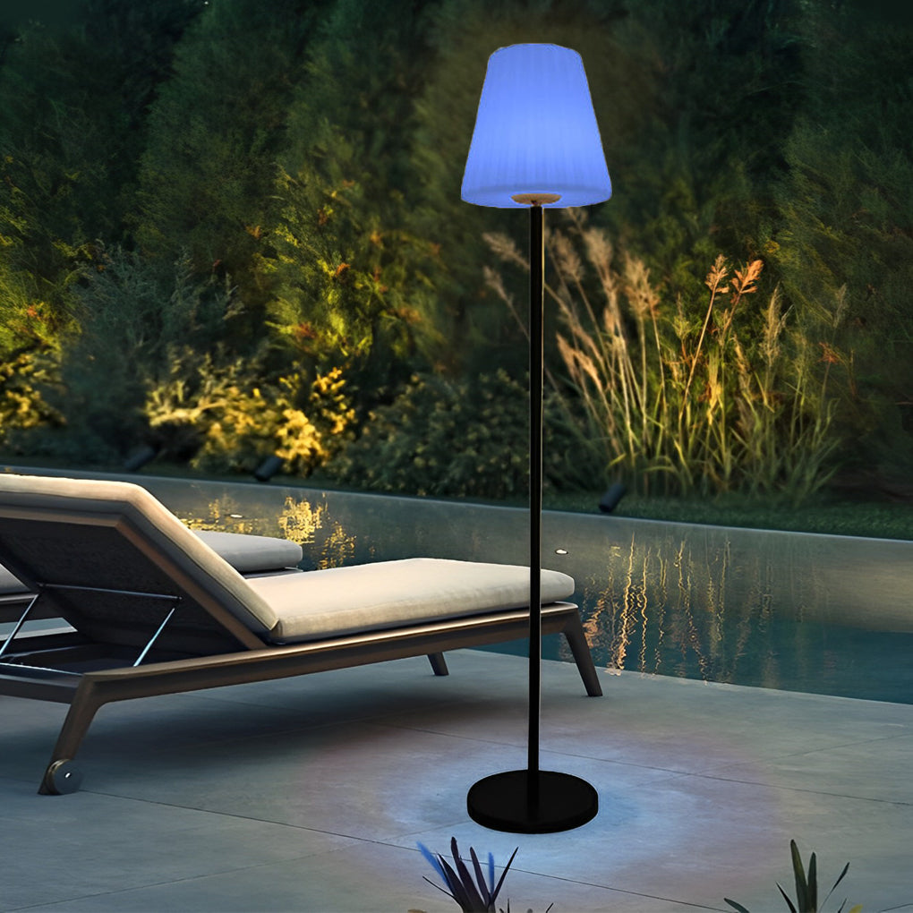 Modern Outdoor LED Metal Floor Lamp - Stylish Garden Lighting