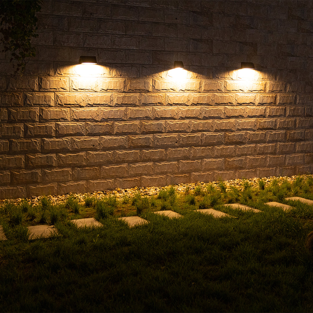 Modern Waterproof LED Outdoor Wall Light
