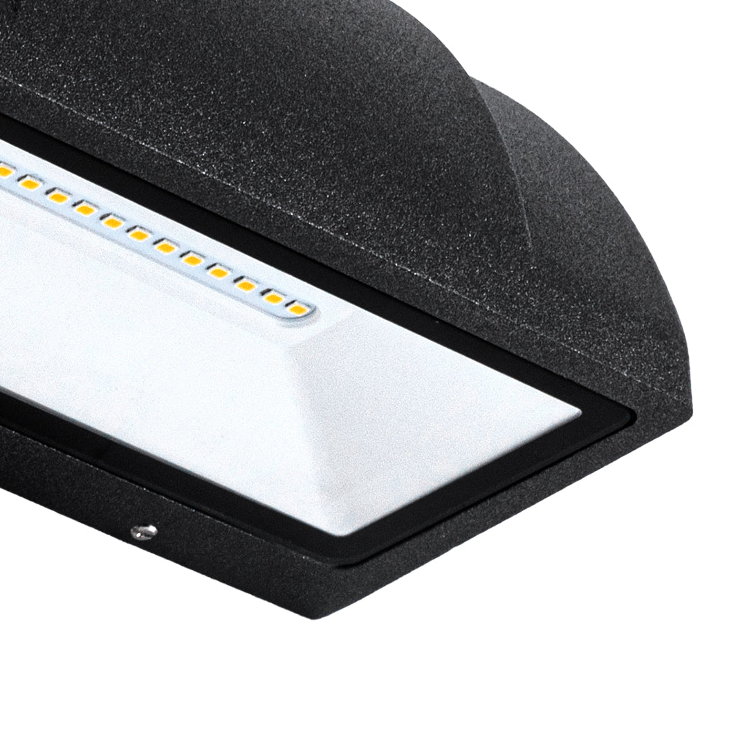 Modern Waterproof LED Outdoor Wall Light