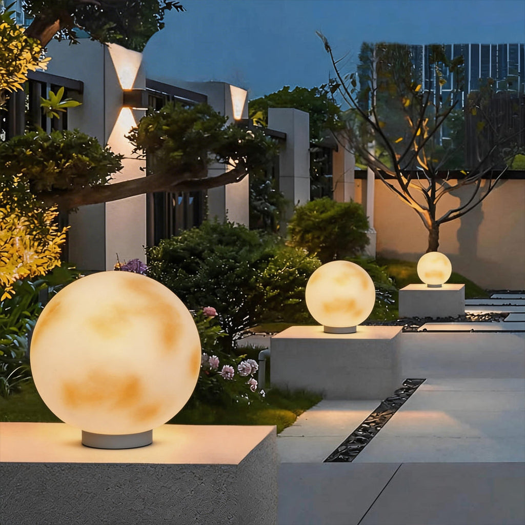 Moon-Shaped Stone Pillar Light - Outdoor Decorative Solar Lantern