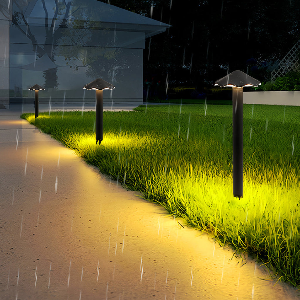 Metal Pathway Lights - Industrial Umbrella Shape Lawn Lighting