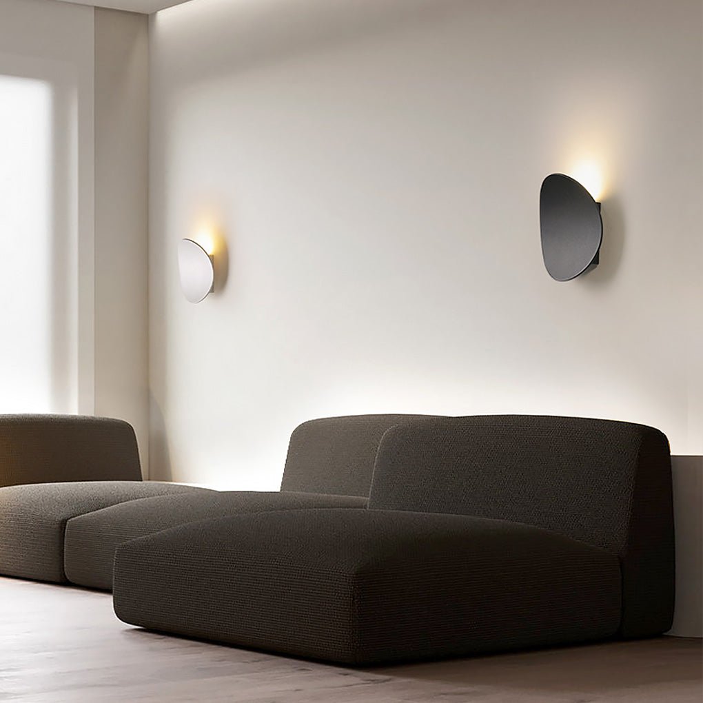 Nordic Minimalist Waterproof LED Wall Sconce - Personalized Bedside Lamp 

Enhance your space with our Nordic Minimalist LED Waterproof Wall Sconce, perfect as a bedside lamp. This personalized lighting solution blends elegance and functionality, ideal fo