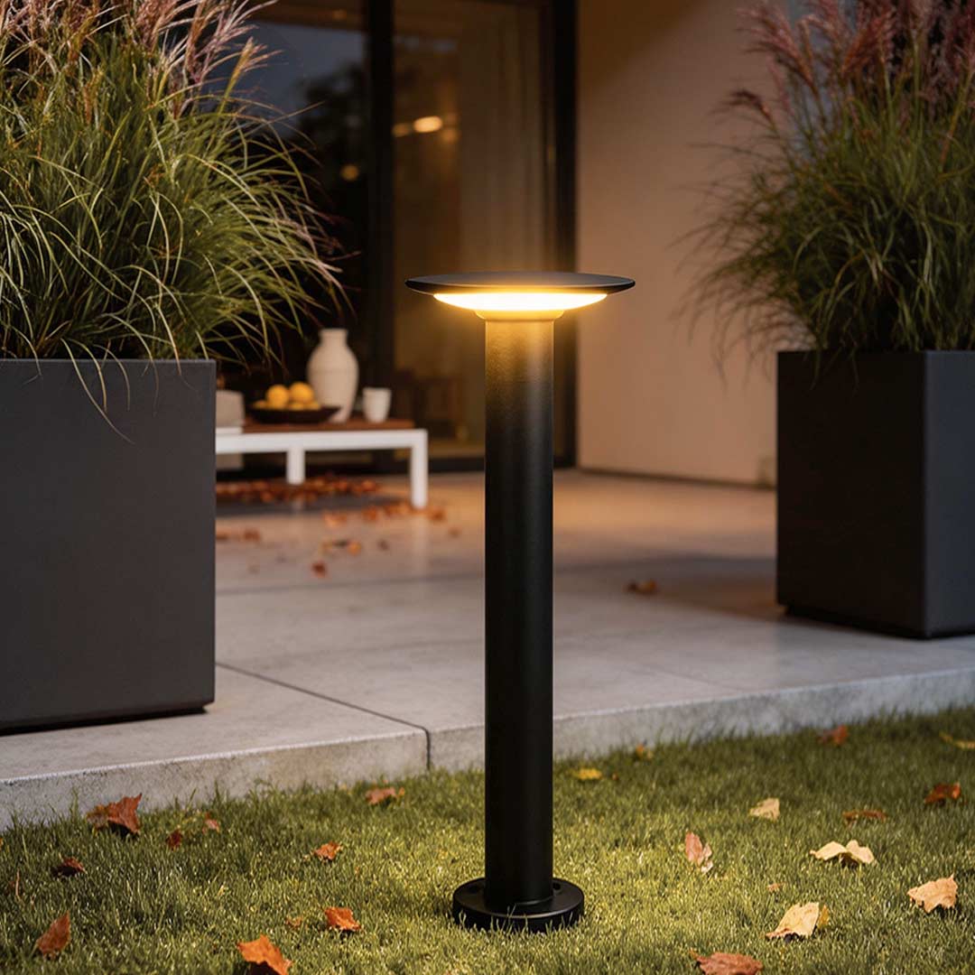UFO Solar Outdoor Bollard Light - Eco-Friendly LED Lighting for Pathways and Gardens
