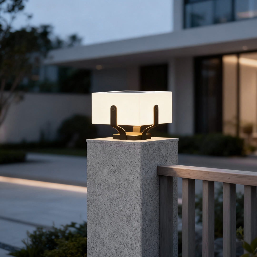 Modern Waterproof LED Square Brick Pillar Lights Outdoor Lighting