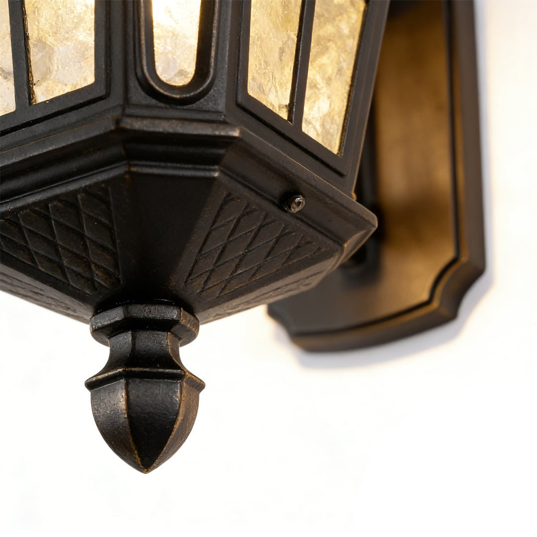 Vintage LED Solar Lantern for Outdoor Front Porch Lighting - Aluminum Design