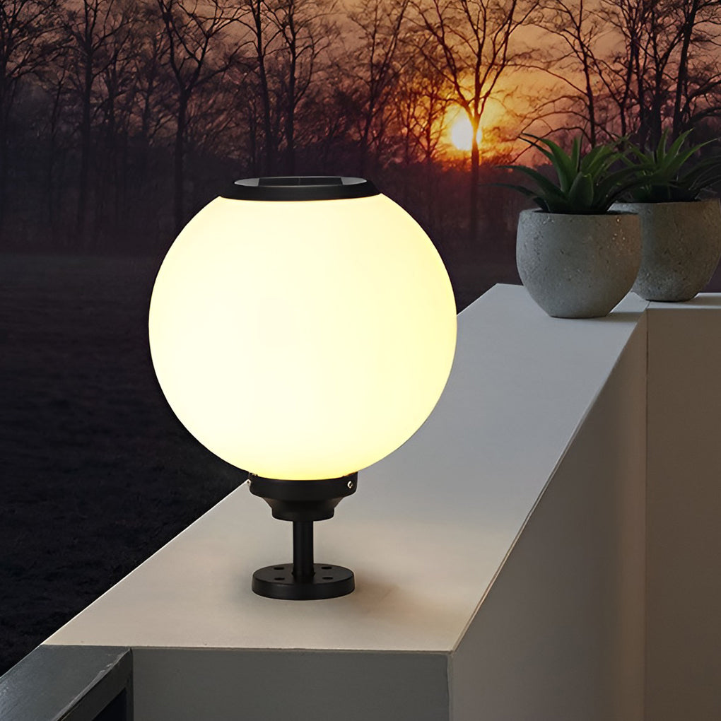 Outdoor Solar LED Gate Pillar Lights Waterproof Solar Lighting for Garden