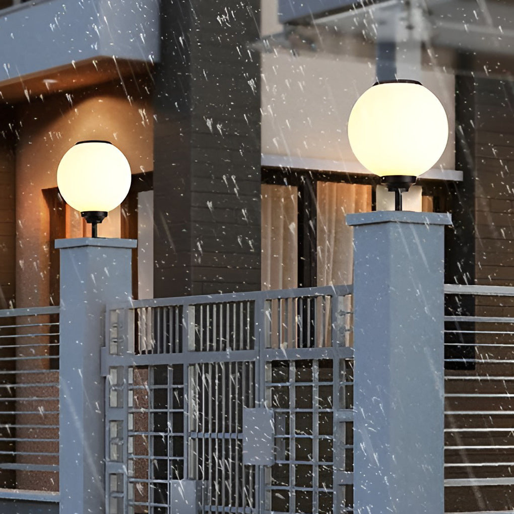 Outdoor Solar LED Gate Pillar Lights Waterproof Solar Lighting for Garden