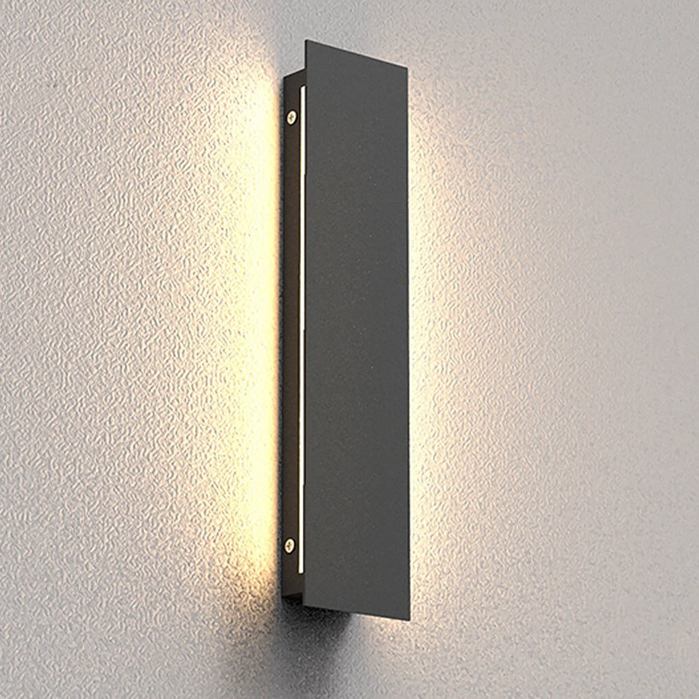 Linear Outdoor Wall Light - Modern Waterproof LED Fixture for Patios, Gardens, and Walkways