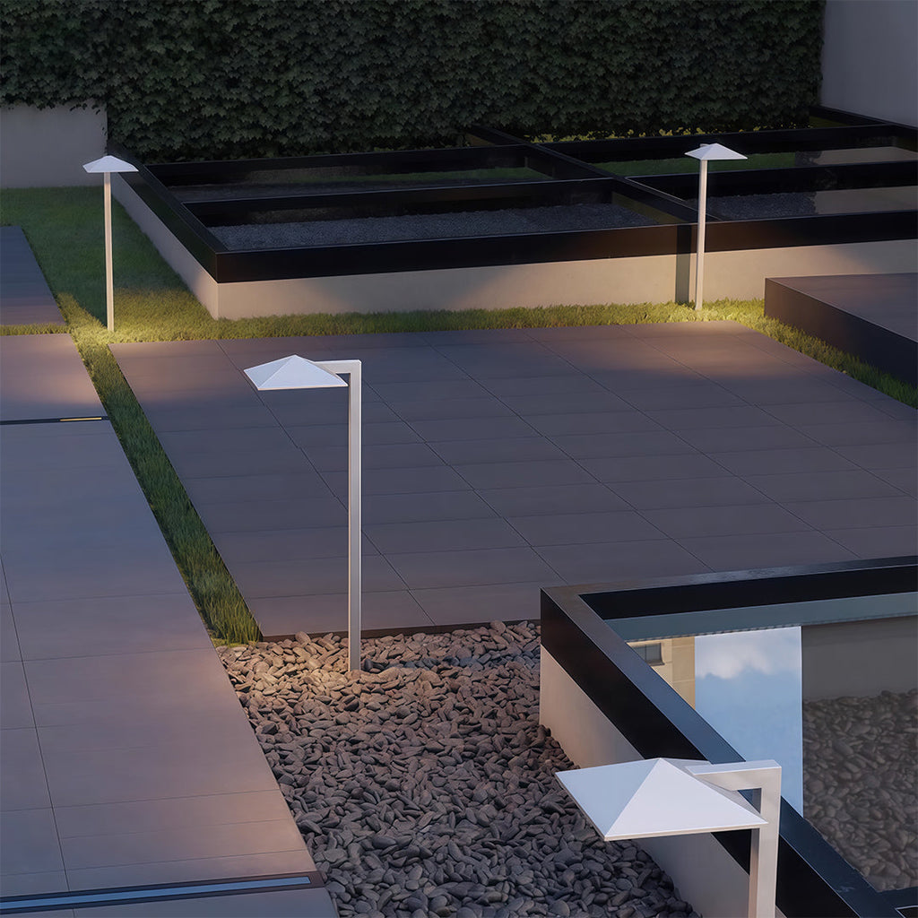 Modern Waterproof Plug-in Pathway Lights - Minimalist Outdoor Lighting Solution
