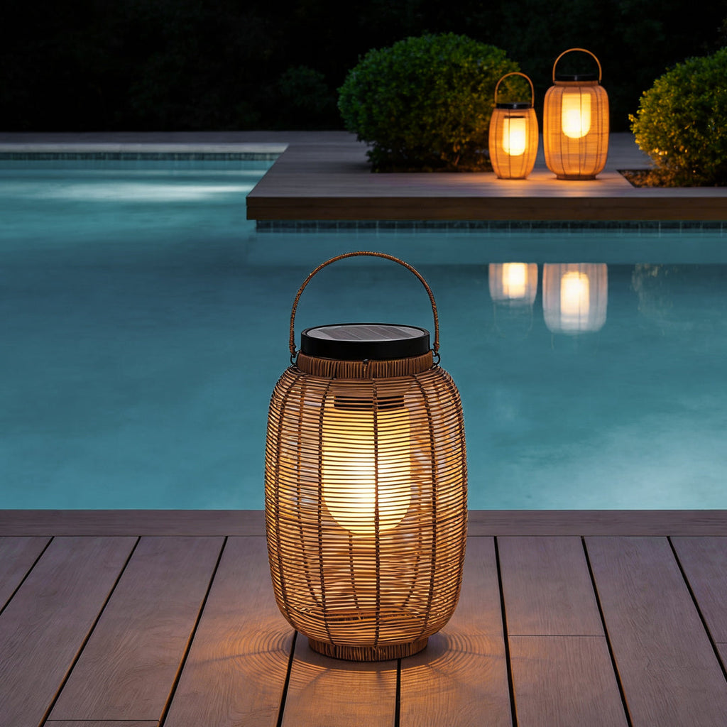 Outdoor Rattan Lantern Portable LED Solar Light Waterproof