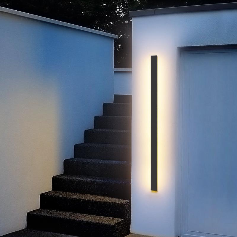 Outdoor Black Linear LED Wall Light - Integrated Modern Lighting