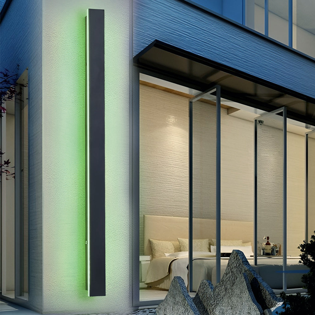 Outdoor Black Linear LED Wall Light - Integrated Modern Lighting