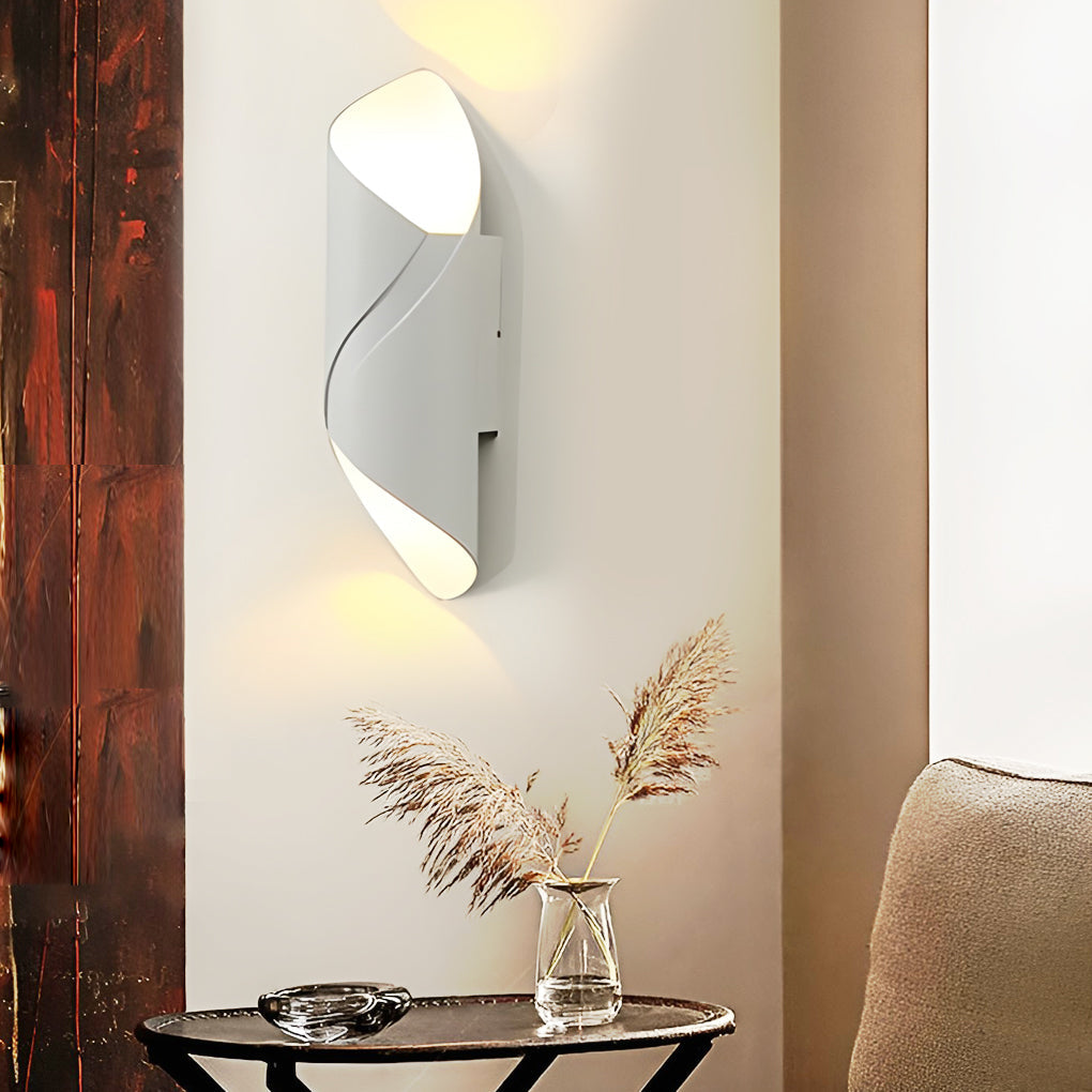 Modern LED Outdoor Up Down Wall Light Waterproof Luminaire