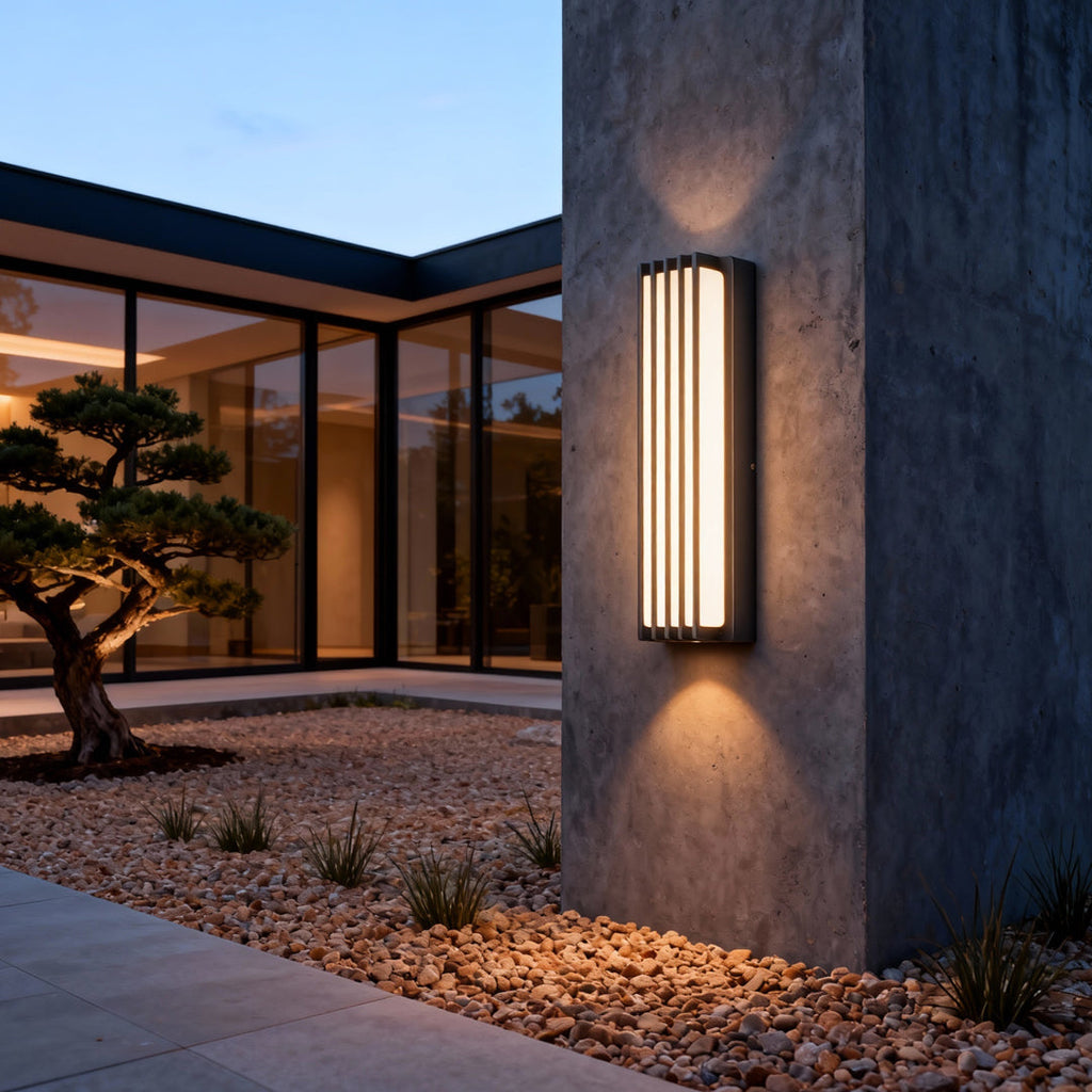 Wall-Mounted Waterproof Black Linear Outdoor Light