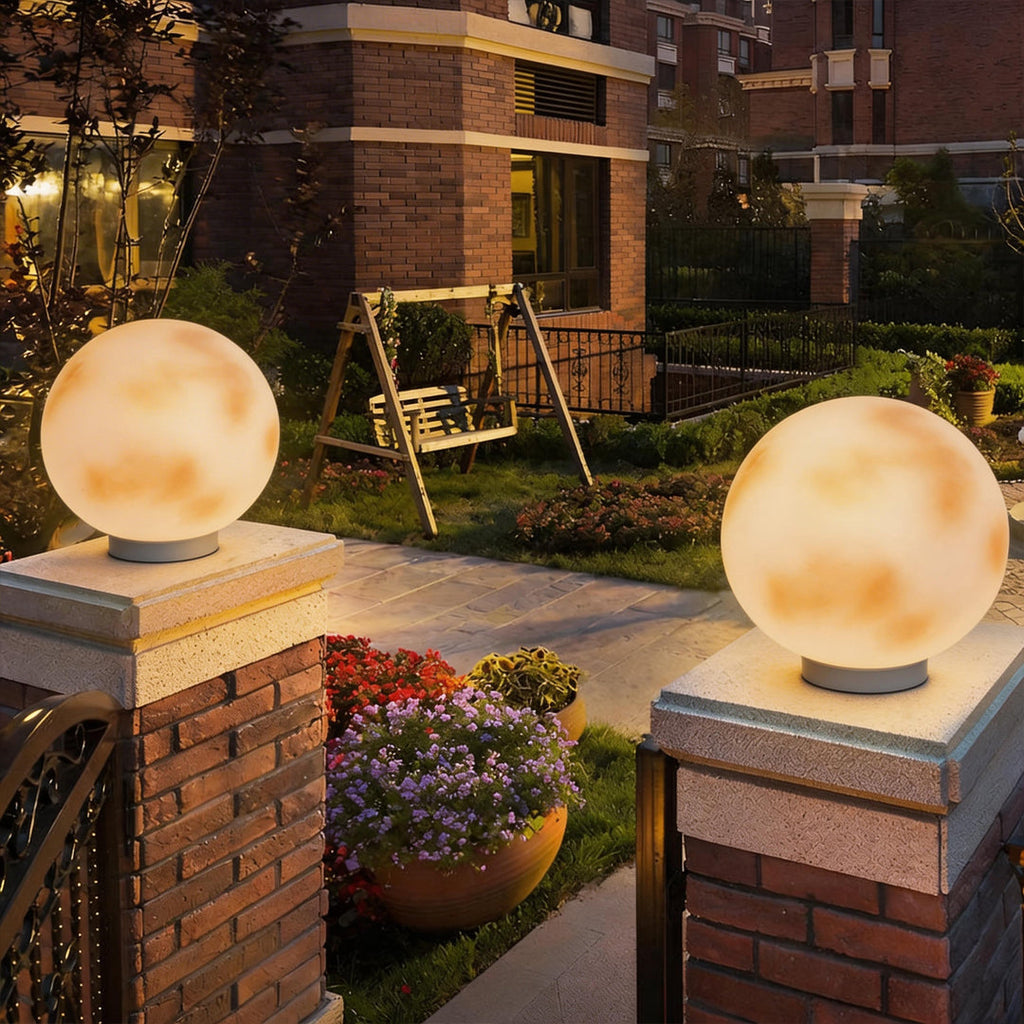 Moon-Shaped Stone Pillar Light - Outdoor Decorative Solar Lantern