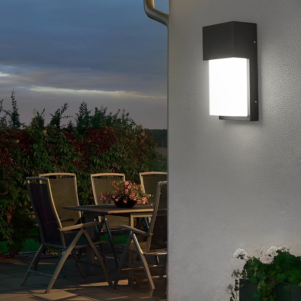 Rectangular Waterproof 10W Black LED Outdoor Wall Light Fixture