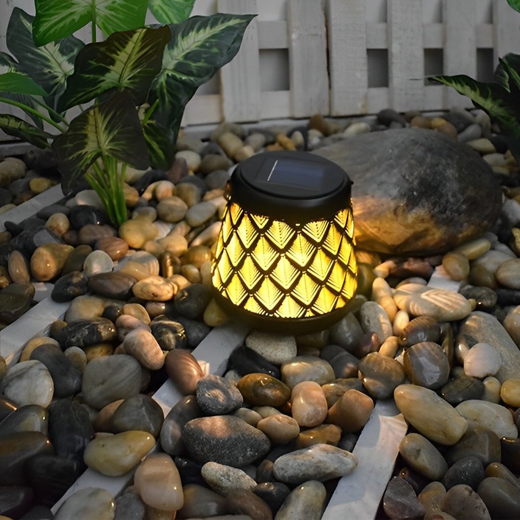 Retro Iron Mesh Solar Lanterns - 2PCS LED Outdoor Hanging Lights