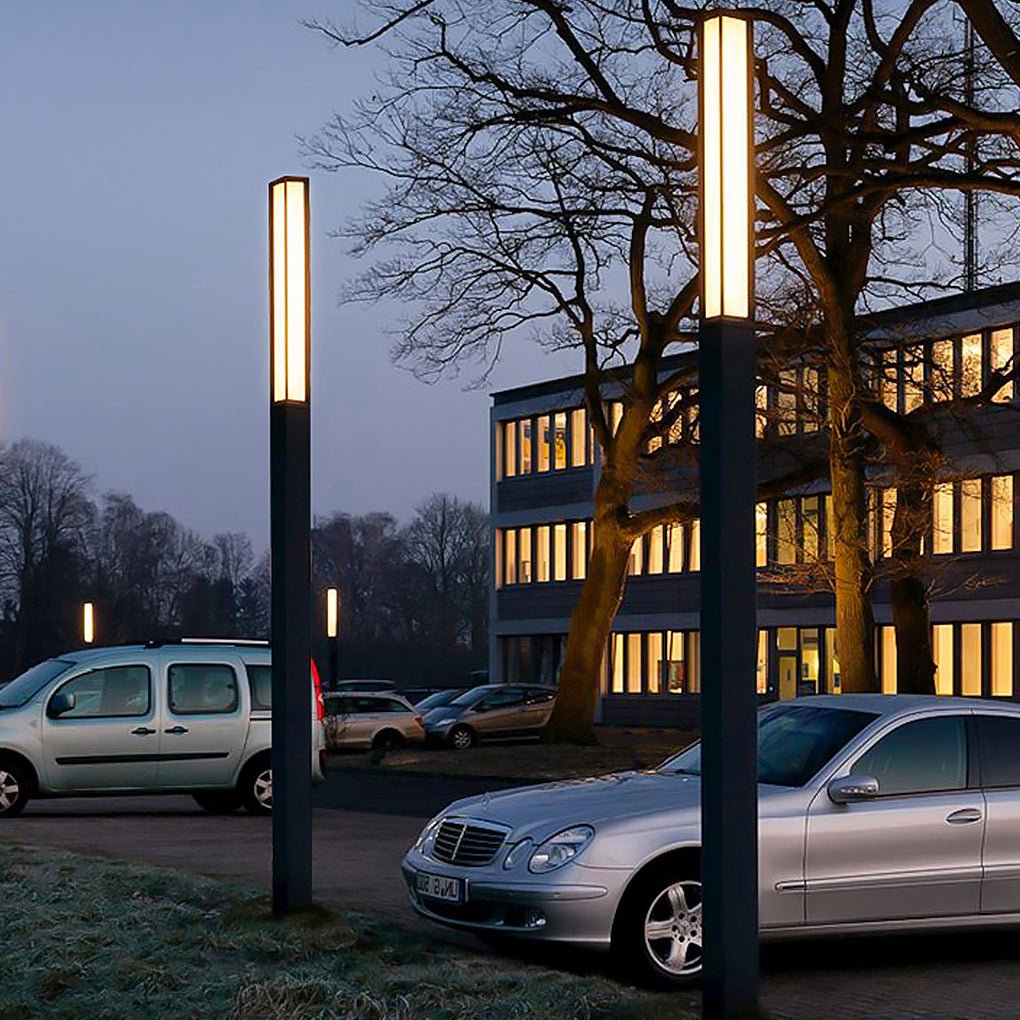 Classic LED Tall Bollard Lights - Sleek Weatherproof Path Lighting for Landscape