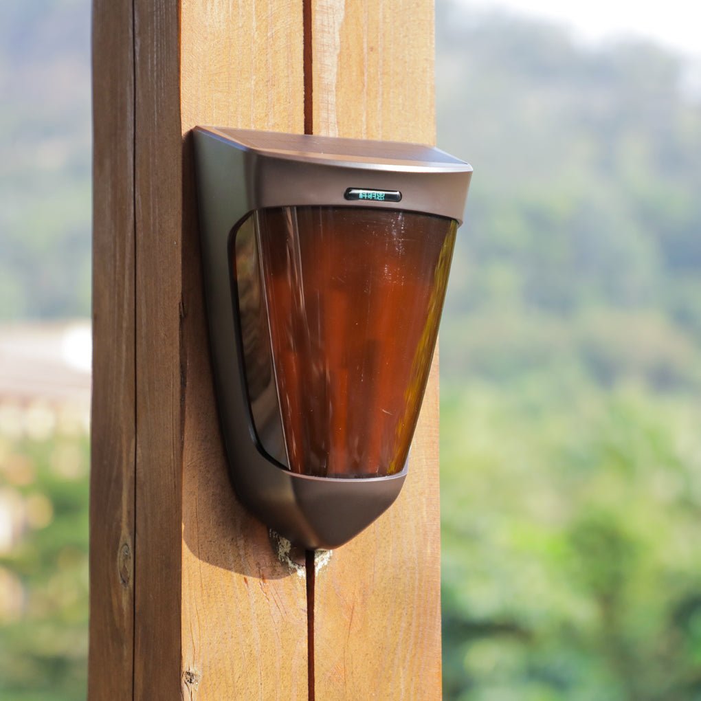 Solar LED Outdoor Wall Lamp - Flame Light Sconce for Garden, Patio & Deck Lighting
