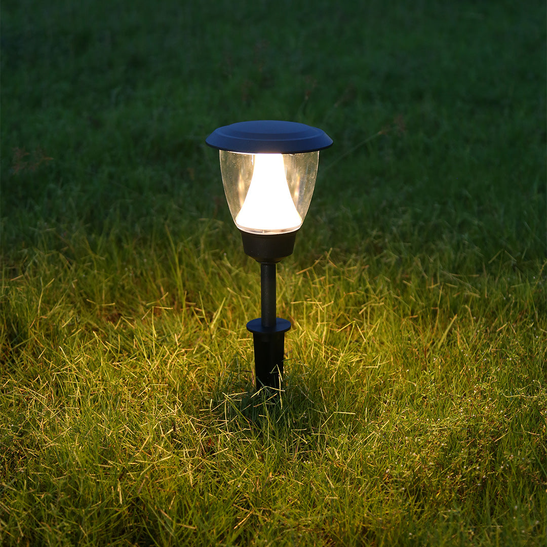 Minimalist LED Outdoor Lawn Lights - Modern Landscape Illumination