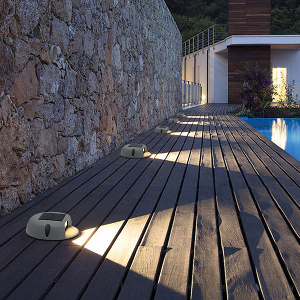 Round Waterproof Solar LED Deck Light for Outdoors