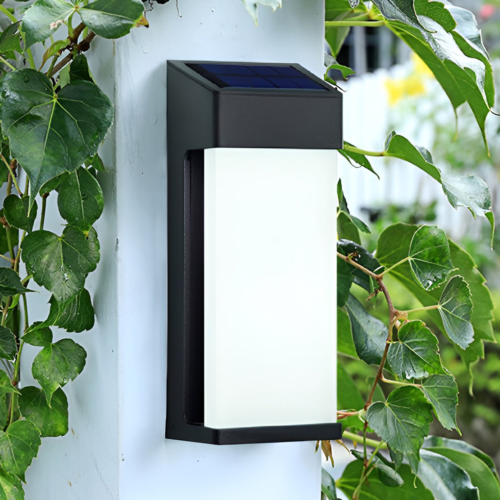 Solar Powered Outdoor Sconce LED Waterproof Metal Lamp