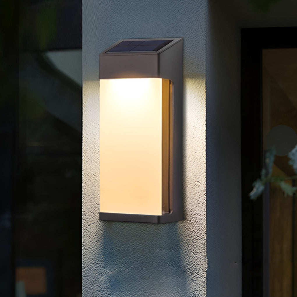 Solar Powered Outdoor Sconce LED Waterproof Metal Lamp