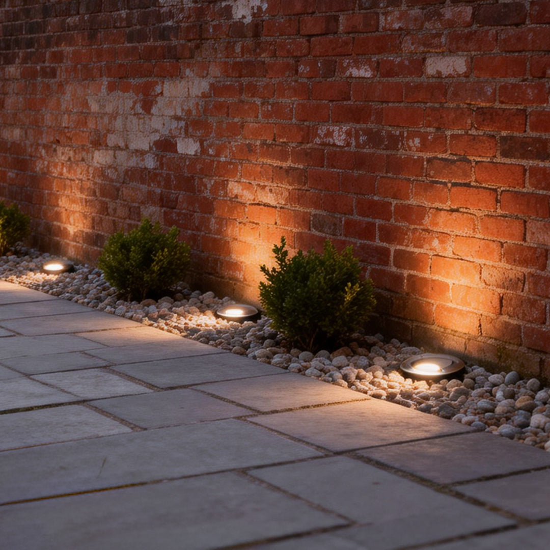 Solar Powered In-Ground LED Lights - Modern Black Well Lighting