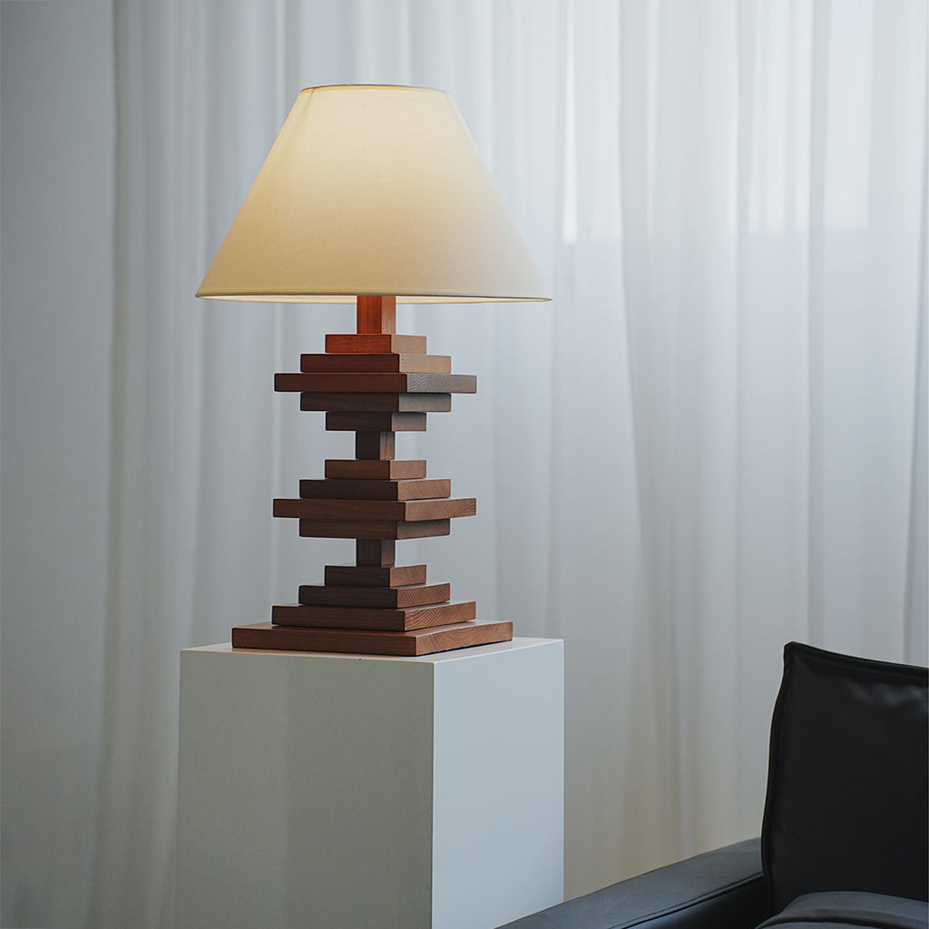 Solid Wood Table Lamp - American Retro Full-Spectrum Lighting